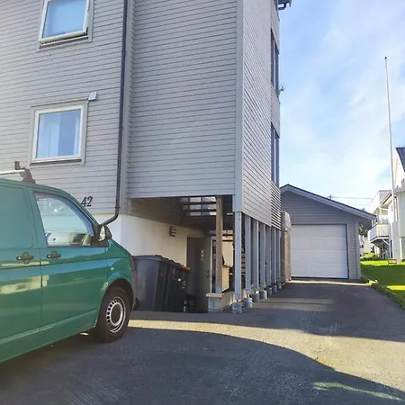 Feelhome Apartment *